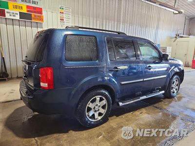 Trzecie zdjęcie samochodu z tyłu: 2011 HONDA PILOT TOURING VIN:5FNYF4H99BB011076 - miniatura
