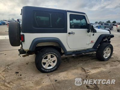 Trzecie zdjęcie samochodu z tyłu: 2017 JEEP WRANGLER SPORT VIN:1C4AJWAG9HL582576 - miniatura