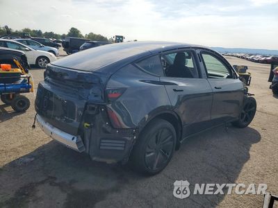 Trzecie zdjęcie samochodu z tyłu: 2026 TESLA MODEL Y VIN:7SAYGDED3TA417667 - miniatura