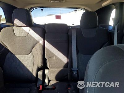 Zdjęcie 10 z 13 samochodu: 2015 JEEP CHEROKEE LATITUDE VIN:1C4PJMCS5FW565205 - miniatura