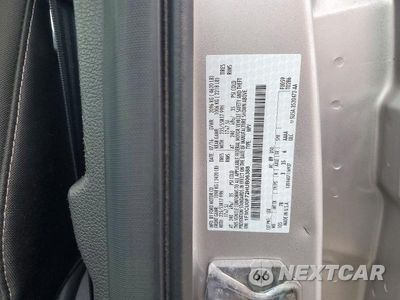 Zdjęcie 13 z 13 samochodu: 2017 FORD ESCAPE TITANIUM VIN:1FMCU9J95HUA91379 - miniatura