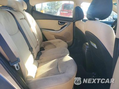Zdjęcie 10 z 12 samochodu: 2013 HYUNDAI ELANTRA GLS VIN:5NPDH4AE6DH337678 - miniatura