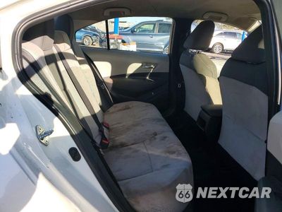 Zdjęcie 10 z 13 samochodu: 2020 TOYOTA COROLLA LE VIN:JTDEPRAEXLJ059572 - miniatura