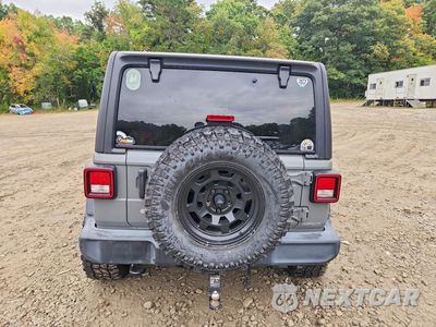 Zdjęcie 6 z 12 samochodu: 2018 JEEP WRANGLER UNLIMITED SPORT VIN:1C4HJXDG0JW288391 - miniatura