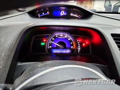 Zdjęcie 9 z 12 samochodu: 2007 HONDA CIVIC LX VIN:1HGFA16597L131972 - miniatura