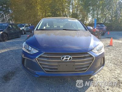 Piąte zdjęcie samochodu w środku: 2017 HYUNDAI ELANTRA LIMITED VIN:5NPD84LF7HH061863 - miniatura