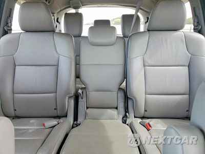 Zdjęcie 10 z 13 samochodu: 2012 HONDA ODYSSEY TOURING VIN:5FNRL5H98CB130628 - miniatura