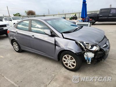 Czwarte zdjęcie samochodu z boku: 2014 HYUNDAI ACCENT GLS VIN:KMHCT4AE5EU711548 - miniatura