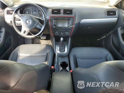 Zdjęcie 8 z 13 samochodu: 2013 VOLKSWAGEN JETTA SE VIN:3VWDP7AJXDM285657 - miniatura