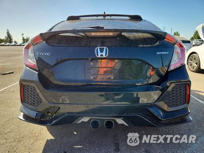 Zdjęcie 6 z 12 samochodu: 2018 HONDA CIVIC SPORT VIN:SHHFK7H46JU418729 - miniatura