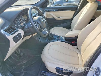 Zdjęcie 7 z 13 samochodu: 2018 BMW X1 XDRIVE28I VIN:WBXHT3C38J5K20544 - miniatura