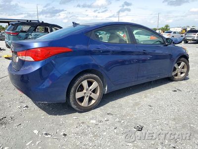 Trzecie zdjęcie samochodu z tyłu: 2013 HYUNDAI ELANTRA GLS VIN:KMHDH4AEXDU747420 - miniatura