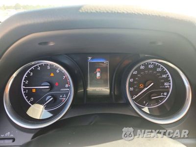 Zdjęcie 9 z 13 samochodu: 2020 TOYOTA CAMRY SE VIN:4T1G11AKXLU340184 - miniatura