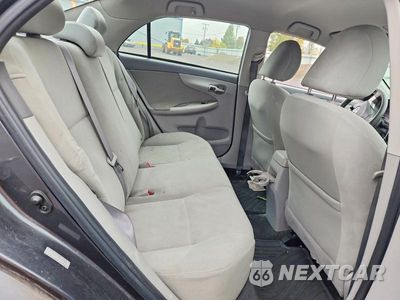 Zdjęcie 10 z 13 samochodu: 2010 TOYOTA COROLLA LE VIN:1NXBU4EE5AZ293442 - miniatura