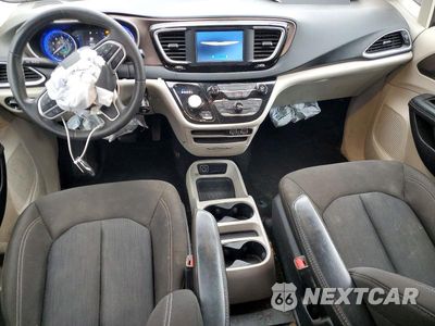 Zdjęcie 8 z 13 samochodu: 2023 CHRYSLER VOYAGER LX VIN:2C4RC1CG4PR535250 - miniatura