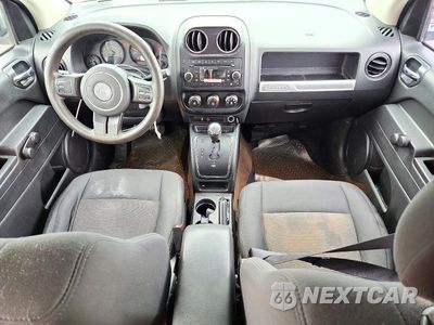 Zdjęcie 8 z 13 samochodu: 2014 JEEP COMPASS SPORT VIN:1C4NJCBB0ED726167 - miniatura
