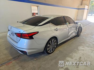 Trzecie zdjęcie samochodu z tyłu: 2023 NISSAN ALTIMA SL VIN:1N4BL4EV3PN384774 - miniatura