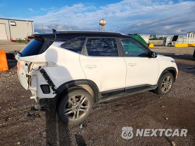 Trzecie zdjęcie samochodu z tyłu: 2021 KIA SELTOS S VIN:KNDEU2AA4M7058218 - miniatura