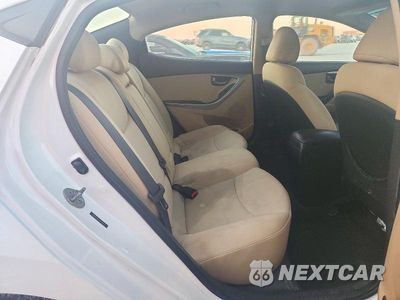 Zdjęcie 10 z 12 samochodu: 2012 HYUNDAI ELANTRA GLS VIN:5NPDH4AE7CH141814 - miniatura