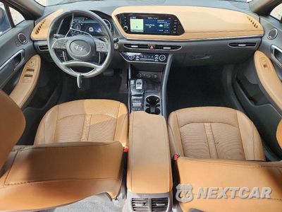 Zdjęcie 8 z 12 samochodu: 2020 HYUNDAI SONATA LIMITED VIN:5NPEH4J21LH050144 - miniatura