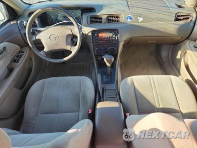 Zdjęcie 8 z 12 samochodu: 2001 TOYOTA CAMRY CE VIN:4T1BG22K31U817337 - miniatura