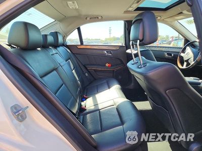Zdjęcie 10 z 12 samochodu: 2011 MERCEDES-BENZ E 350 4MATIC VIN:WDDHF8HB2BA427771 - miniatura