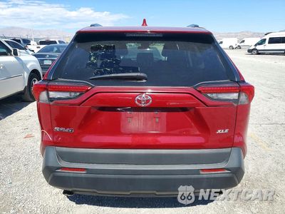 Zdjęcie 6 z 13 samochodu: 2021 TOYOTA RAV4 XLE VIN:2T3W1RFV0MW128173 - miniatura