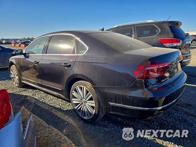 Drugie zdjęcie samochodu z przodu: 2017 VOLKSWAGEN PASSAT SEL PREMIUM VIN:1VWCT7A31HC021730 - miniatura