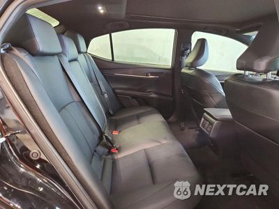 Zdjęcie 10 z 13 samochodu: 2025 TOYOTA CAMRY XSE VIN:4T1DAACKXSU563470 - miniatura