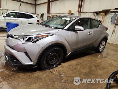 2019 TOYOTA C-HR LE NMTKHMBX7KR073528 - główne zdjęcie licytacji z USA - miniatura