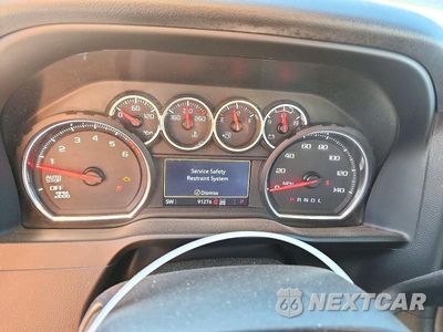 Zdjęcie 9 z 12 samochodu: 2020 CHEVROLET SILVERADO K1500 RST VIN:1GCRYEED3LZ284829 - miniatura