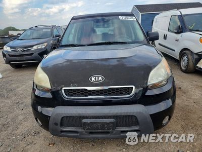 Piąte zdjęcie samochodu w środku: 2011 KIA SOUL SPORT VIN:KNDJT2A25B7214001 - miniatura