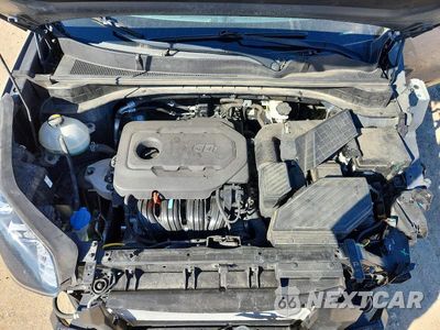 Zdjęcie 12 z 13 samochodu: 2020 KIA SPORTAGE LX VIN:KNDPM3AC3L7760495 - miniatura
