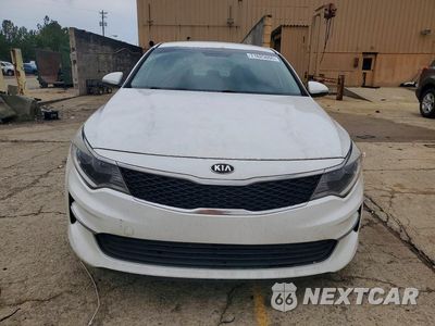 Piąte zdjęcie samochodu w środku: 2016 KIA OPTIMA LX VIN:KNAGT4L34G5085096 - miniatura