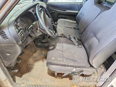 Zdjęcie 7 z 12 samochodu: 1998 DODGE RAM 2500 VIN:3B7KF26W5WM225390 - miniatura