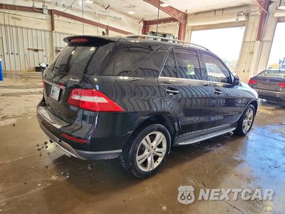 Trzecie zdjęcie samochodu z tyłu: 2014 MERCEDES-BENZ ML 350 4MATIC VIN:4JGDA5HB9EA428647 - miniatura