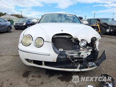 Piąte zdjęcie samochodu w środku: 2005 JAGUAR S-TYPE VIN:SAJWA01T75FN48969 - miniatura