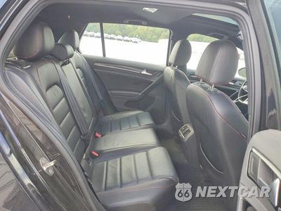 Zdjęcie 10 z 12 samochodu: 2017 VOLKSWAGEN GTI S/SE VIN:3VW447AU1HM051853 - miniatura