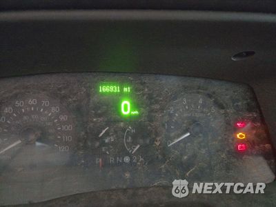 Zdjęcie 9 z 12 samochodu: 2007 MERCURY GRAND MARQUIS LS VIN:2MEFM75W17X622279 - miniatura