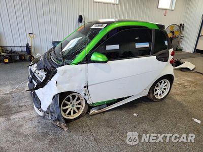 2014 SMART FORTWO WMEEJ9AA0EK731006 - główne zdjęcie licytacji z USA - miniatura