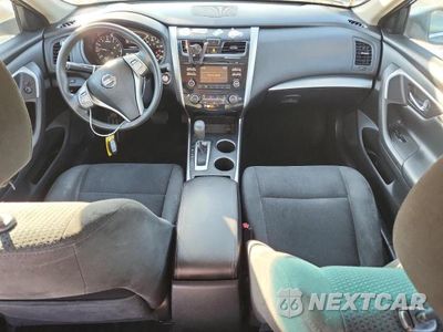 Zdjęcie 8 z 12 samochodu: 2015 NISSAN ALTIMA 2.5 S VIN:1N4AL3AP7FN902042 - miniatura