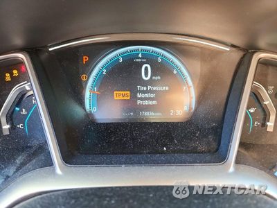 Zdjęcie 9 z 13 samochodu: 2016 HONDA CIVIC EX VIN:19XFC2F78GE240044 - miniatura