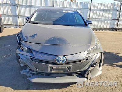 Piąte zdjęcie samochodu w środku: 2017 TOYOTA PRIUS PRIME PREMIUM VIN:JTDKARFP7H3032145 - miniatura