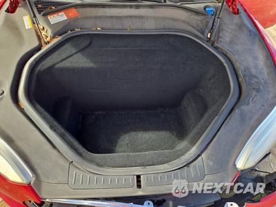 Zdjęcie 11 z 12 samochodu: 2015 TESLA MODEL S 90D VIN:5YJSA1V23FF097565 - miniatura