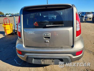 Zdjęcie 6 z 12 samochodu: 2013 KIA SOUL + VIN:KNDJT2A66D7492461 - miniatura