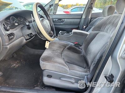 Zdjęcie 7 z 13 samochodu: 2002 BUICK CENTURY CUSTOM VIN:2G4WS52J621229714 - miniatura