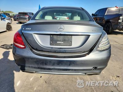 Zdjęcie 6 z 12 samochodu: 2017 MERCEDES-BENZ C 300 VIN:55SWF4JB8HU217713 - miniatura
