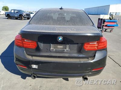 Zdjęcie 6 z 12 samochodu: 2013 BMW 335 I VIN:WBA3A9C50DF475525 - miniatura