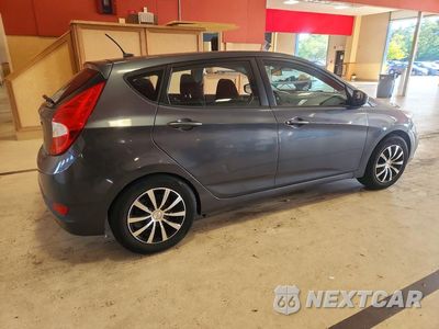 Trzecie zdjęcie samochodu z tyłu: 2012 HYUNDAI ACCENT GS VIN:KMHCT5AE2CU042416 - miniatura