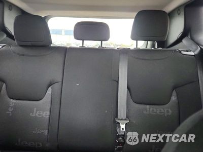 Zdjęcie 10 z 13 samochodu: 2016 JEEP RENEGADE LATITUDE VIN:ZACCJABT2GPC44356 - miniatura